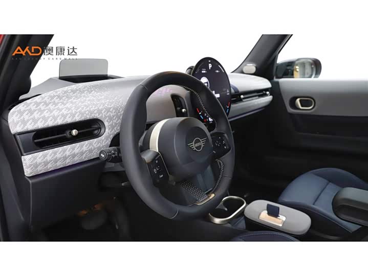 Mini Mini 2025 2025款 2.0T COOPER S 艺术家 五门版