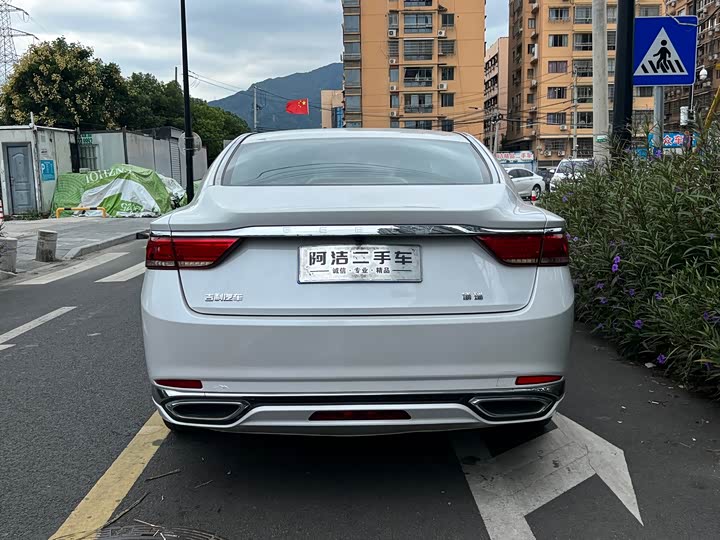 Geely Emgrand GT 2021 2021款 1.8T 领航版+