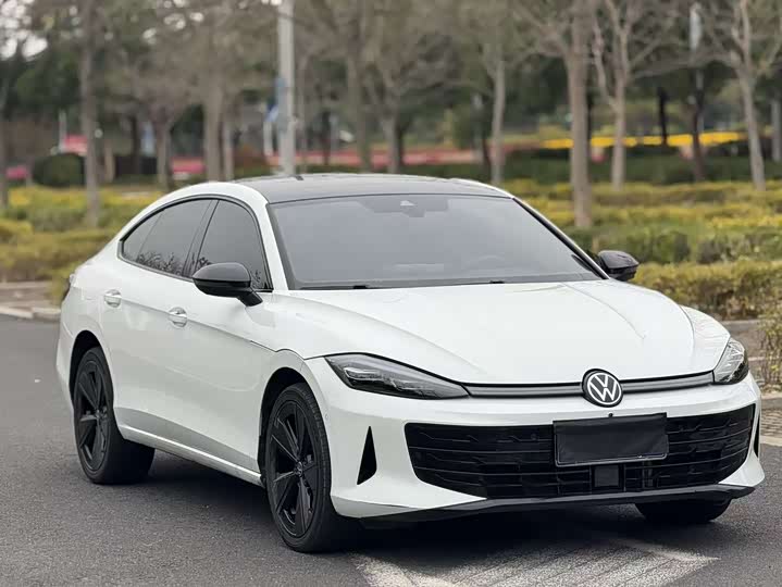 2026 Volkswagen Lamando L