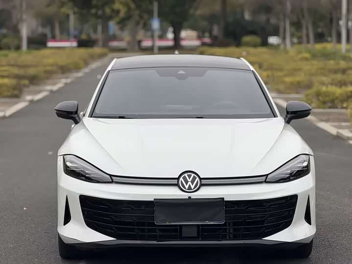 2026 Volkswagen Lamando L