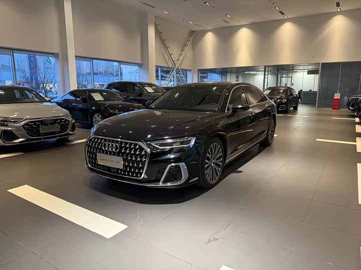 Audi A8 2025 2025款 A8L 50 TFSI quattro 臻选型
