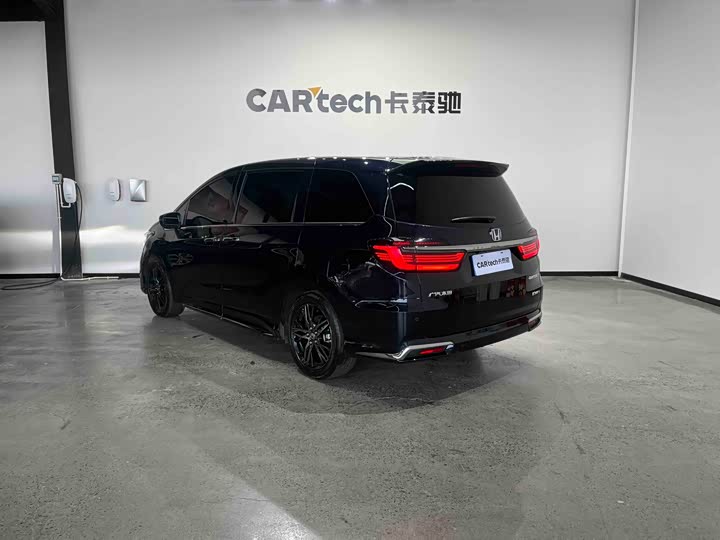 Honda Odyssey 2024 2024款 2.0L e:HEV 锐·耀享版