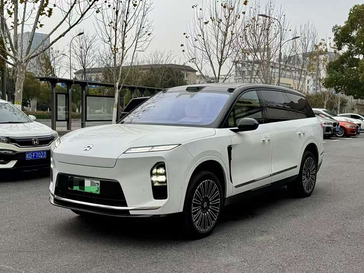 Nio ES8 2026 2026款 六座行政豪华版