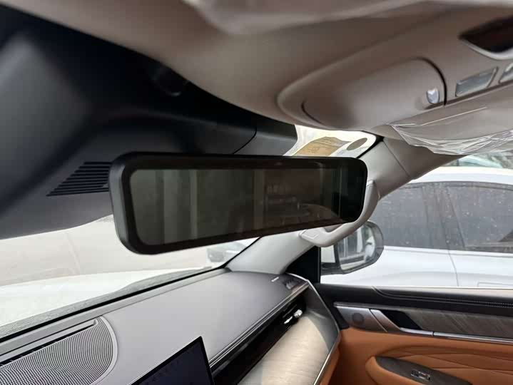 2026 Tank 500 Hybrid