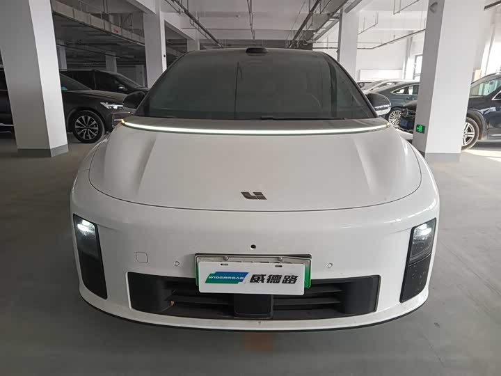 LiXiang i6 2025 2025款 两驱标准版