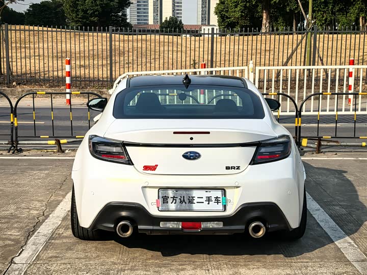 Subaru BRZ 2023 2023款 2.4L 手动10周年纪念版
