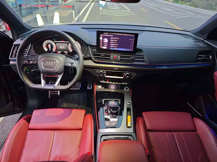 Audi Q5L 2025 2025款 45 TFSI 豪华动感型