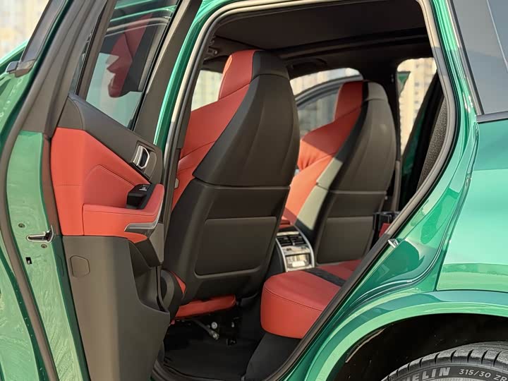 BMW X5 M 2023 2023款 X5 M 雷霆版