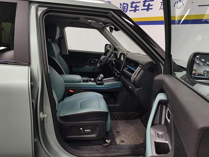 Jetour Freedom 2025 2025款 2.0TD XWD征服