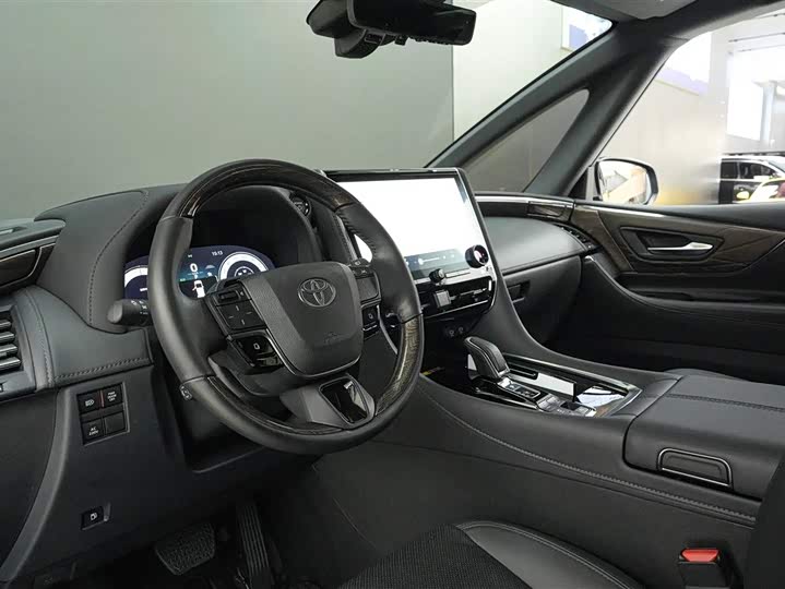 Toyota Alphard 2024 2024款 双擎 2.5L 臻享版