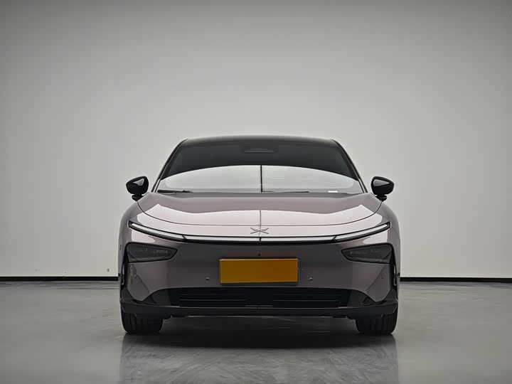 2025 XPeng F57