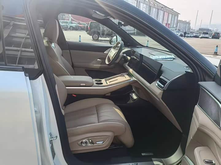 XPeng G9 2025 2025款 625 长续航 Max