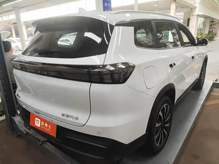 2025 Chery Fulwin T8