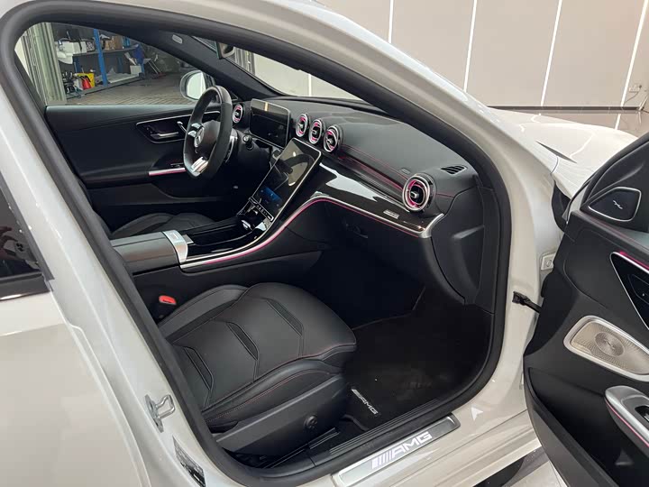 Mercedes-Benz C-Class AMG 2024 2024款 AMG C 43 4MATIC 旅行轿车 特别版