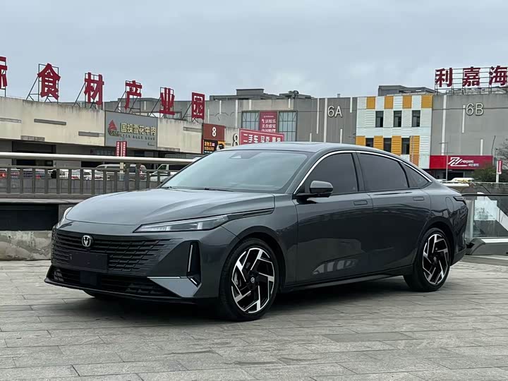 Changan Yida 2023 2023款 蓝鲸NE 1.5T GDI DCT旗舰型