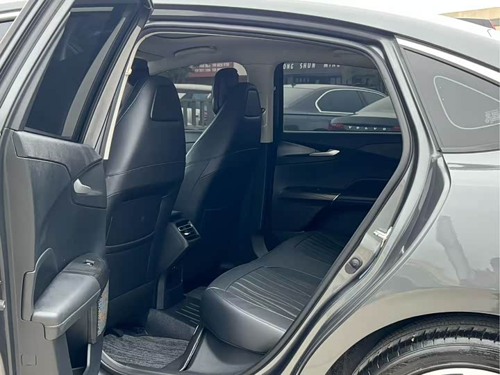 Changan Yida 2023 2023款 蓝鲸NE 1.5T GDI DCT旗舰型