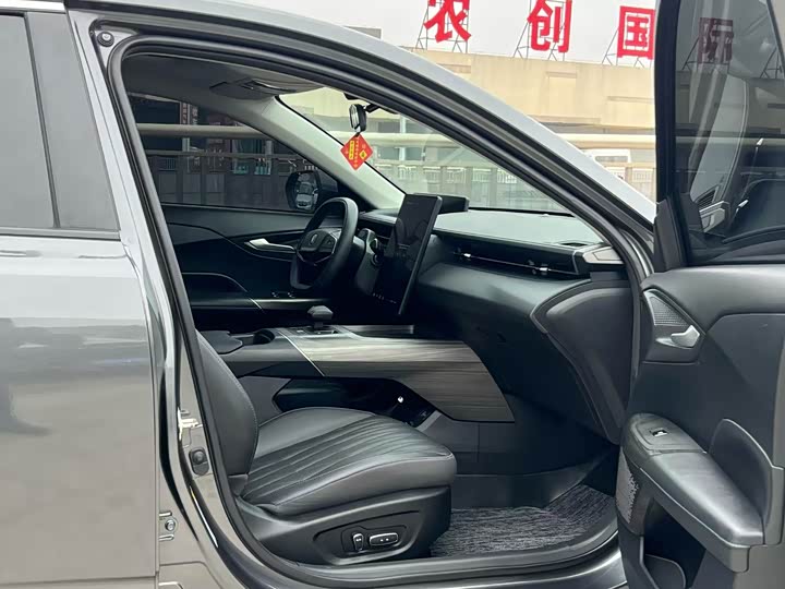 Changan Yida 2023 2023款 蓝鲸NE 1.5T GDI DCT旗舰型