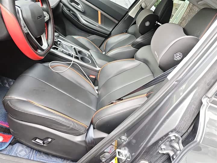 Changan Oshan X7 Plus 2022 2022款 1.5T 蓝鲸版自动尊贵型