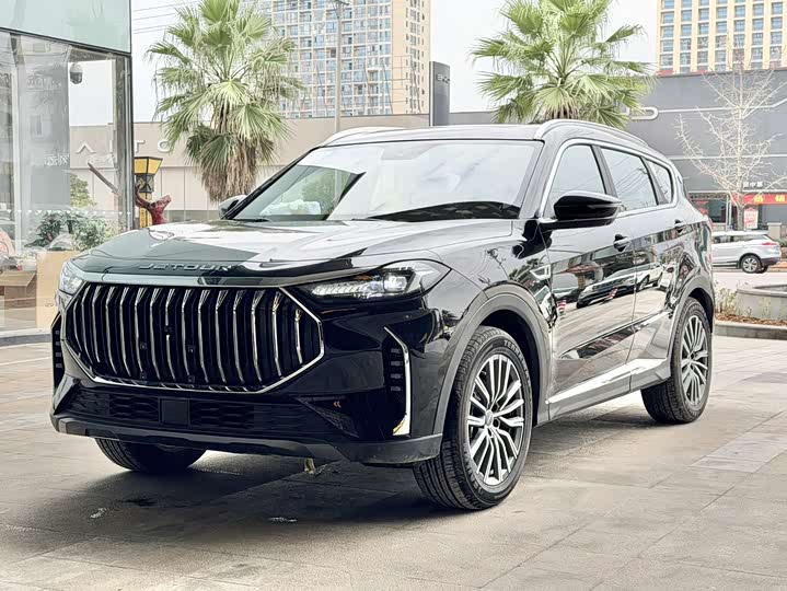 Jetour X70 Plus 2025 2025款 冠军版 1.5T DCT冠军MAX+ 7座