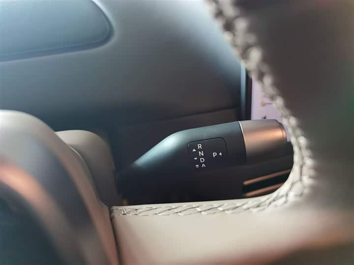 LiXiang i6 2025 2025款 四驱标准版