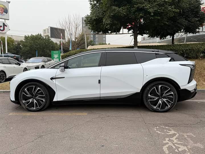 HiPhi X 2022 2022款 智远版6座 长续航版