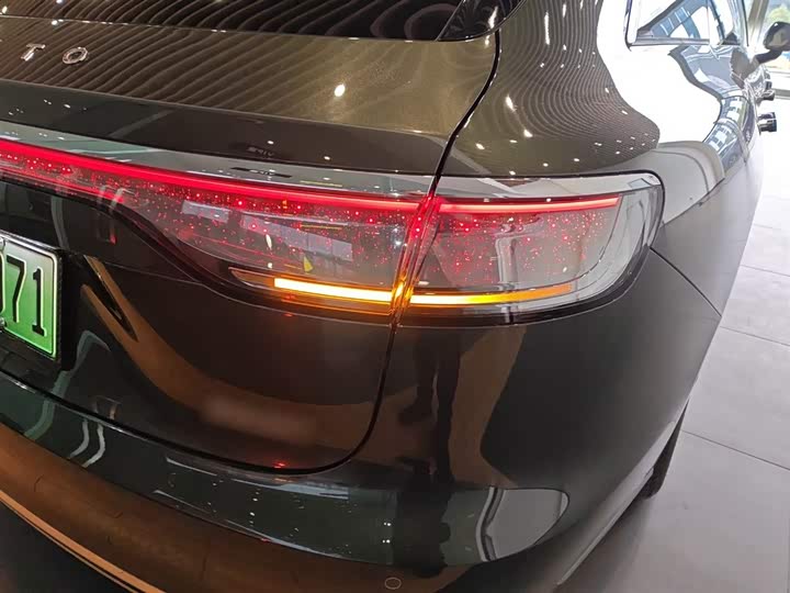 Stelato S9T 2025 2025款 纯电 四驱Ultra