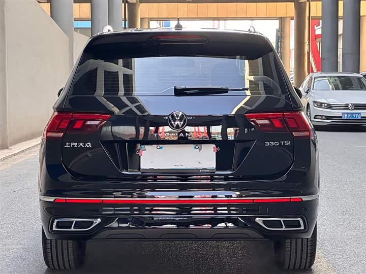 Volkswagen Tiguan L Pro 2025 2025款 出众款 330TSI 自动两驱R-Line龙耀版
