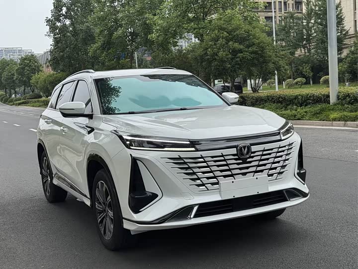 Changan CS75 Plus 2025 2025款 第三代 冠军版 1.5T 劲航型