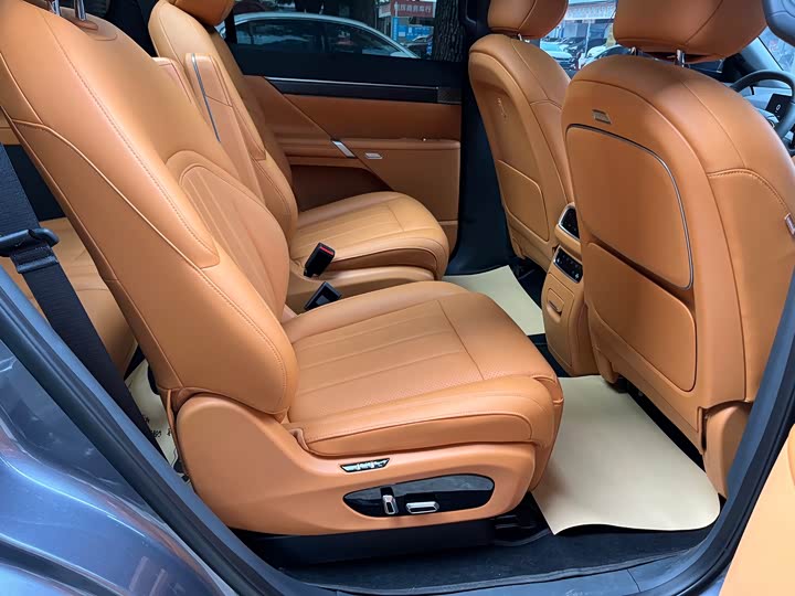 Dongfeng Yipai eπ 008 2026 2026款 六座纯电家享版