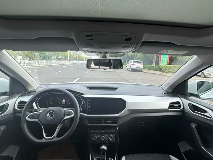 Volkswagen Tacqua 2023 2023款 200TSI DSG 悦智联版