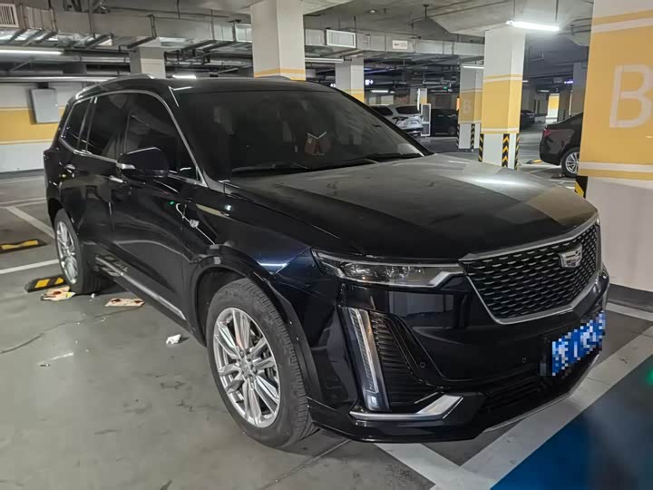 Cadillac XT6 2022 2022款 2.0T 六座四驱豪华120周年限量版