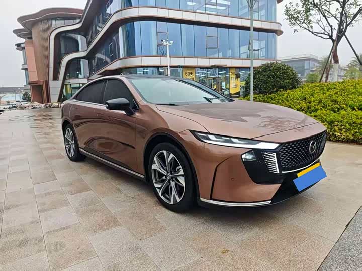 Mazda EZ-6 2025 2025款 增程200智尊运动版