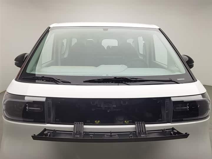 Maxus Dana V1 2024 2024款 V1 长轴低顶 多功能版（62kWh）