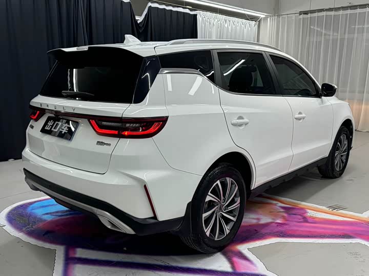 Geely Vision X6 2021 2021款 PRO 1.4T 自动尊贵型
