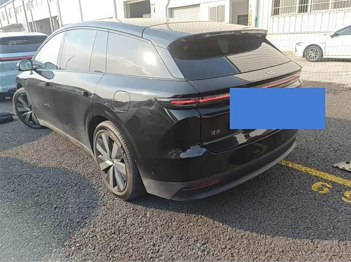 LiXiang i6 2025 2025款 两驱标准版