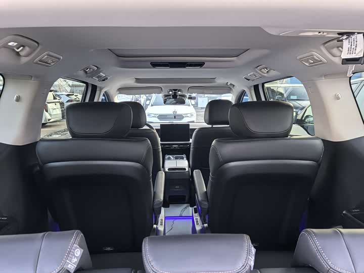 GAC Trumpchi E8 2024 2024款 荣耀系列 2.0L 荣耀版