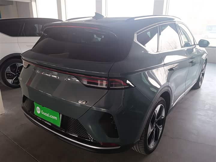 BAIC Arcfox Alpha T 2023 2023款 688E+ 森林版 175kW