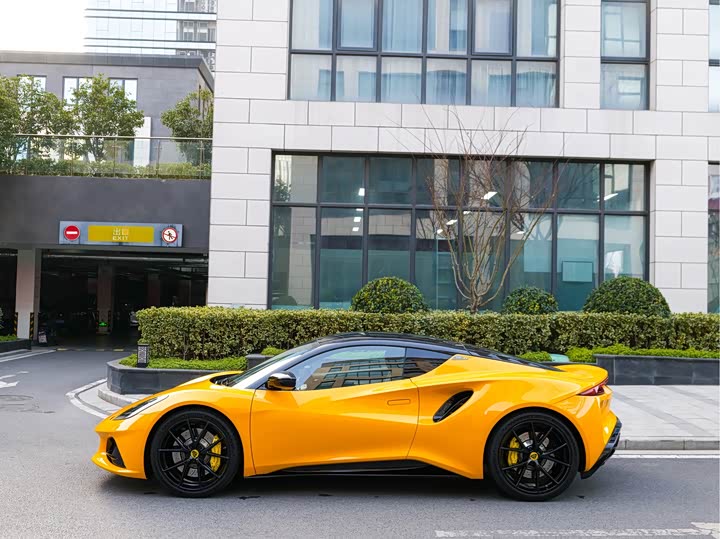 Lotus Emira 2021 2021款 2.0T DCT First Edition