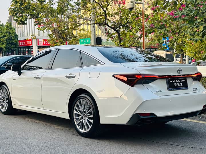 Toyota Avalon 2024 2024款 双擎 2.5L XLE尊贵版