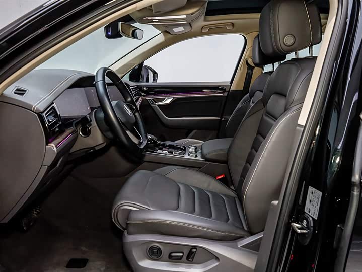 Volkswagen Touareg 2023 2023款 2.0TSI 锐尚版