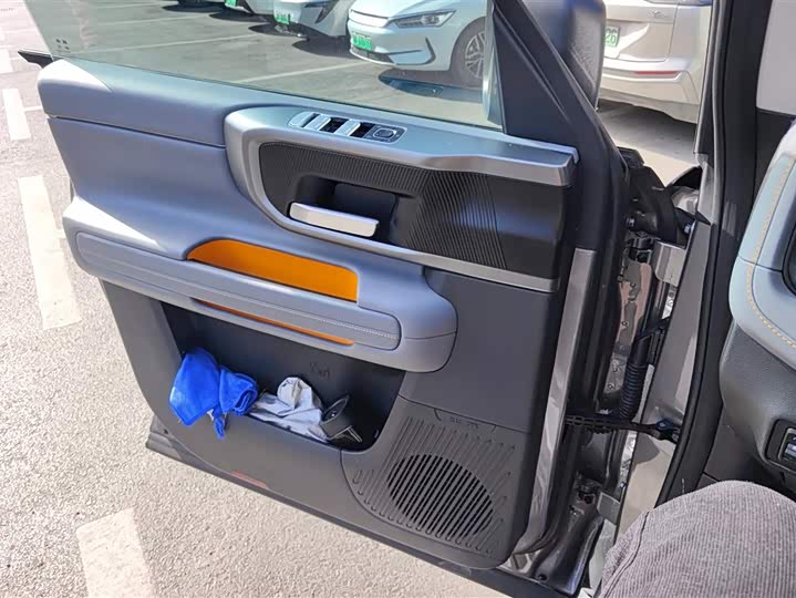 BAIC Beijing BJ40 Hybrid 2025 2025款 标准版