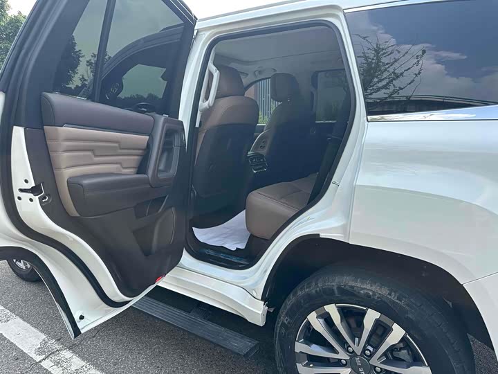 BAIC Beijing BJ60 2022 2022款 2.0T 五一版 五座