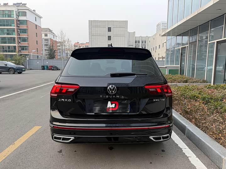 Volkswagen Tiguan L Pro 2025 2025款 出众款 330TSI 自动两驱R-Line龙耀版
