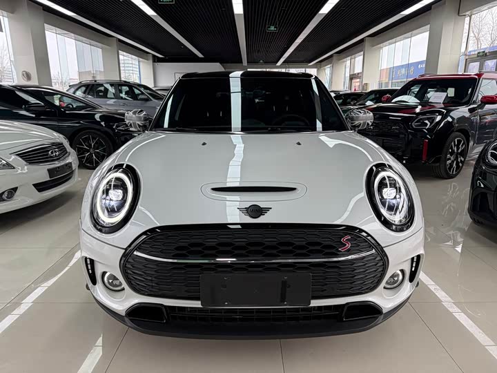 Mini Clubman 2023 2023款 改款 2.0T COOPER S 鉴赏家