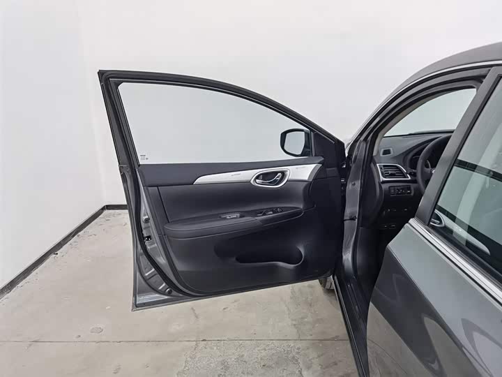 Nissan Sylphy 2024 2024款 改款二 经典 1.6XE CVT舒适版