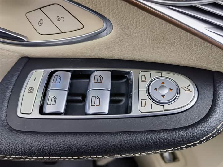 Mercedes-Benz EQC 2021 2021款 EQC 400 4MATIC