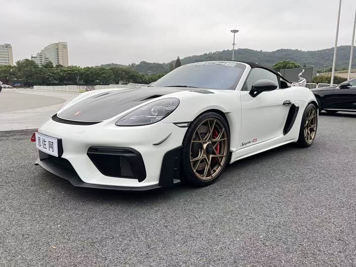 2023 Porsche 718