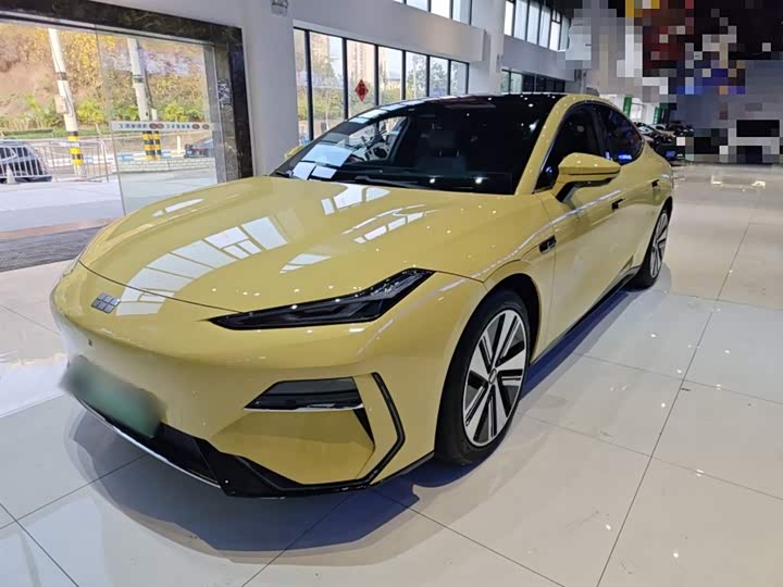 Geely Galaxy E8 2024 2024款 665km 后驱星舰 远航版