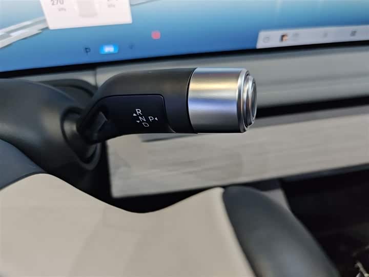 Geely Galaxy E8 2024 2024款 665km 后驱星舰 远航版