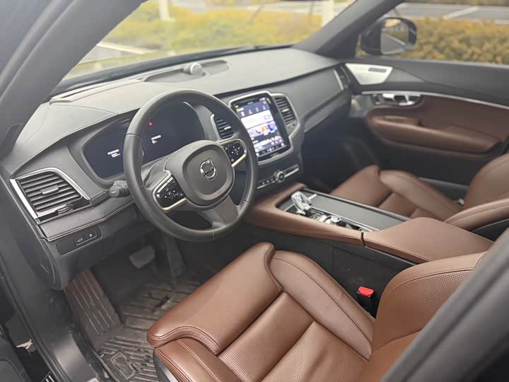 Volvo XC90 Hybrid 2024 2024款 T8 智尊豪华版 7座